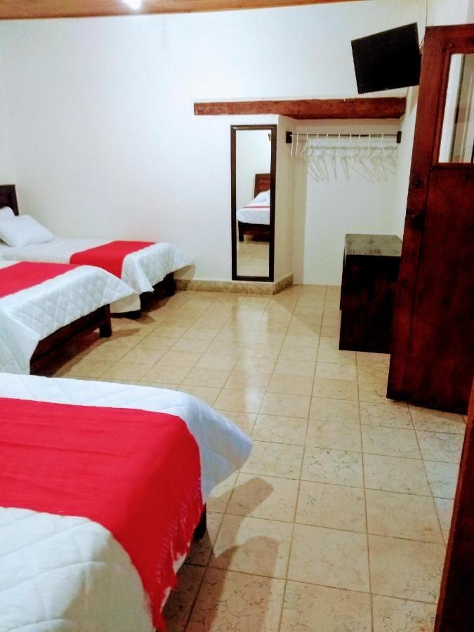 Hotel Casa D'Lina Centro Сан-Крістобаль-де-лас-Касас Екстер'єр фото