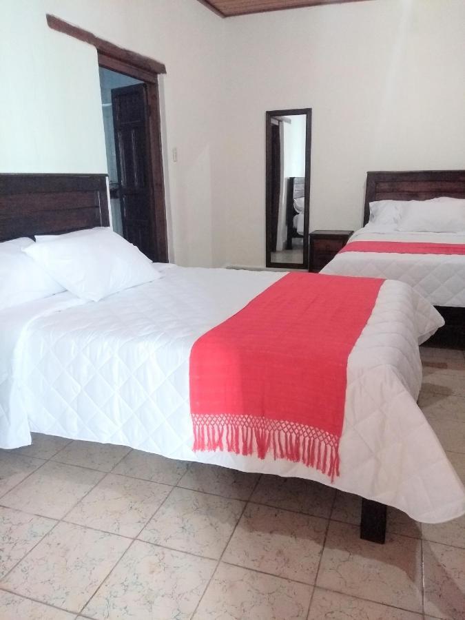 Hotel Casa D'Lina Centro Сан-Крістобаль-де-лас-Касас Екстер'єр фото